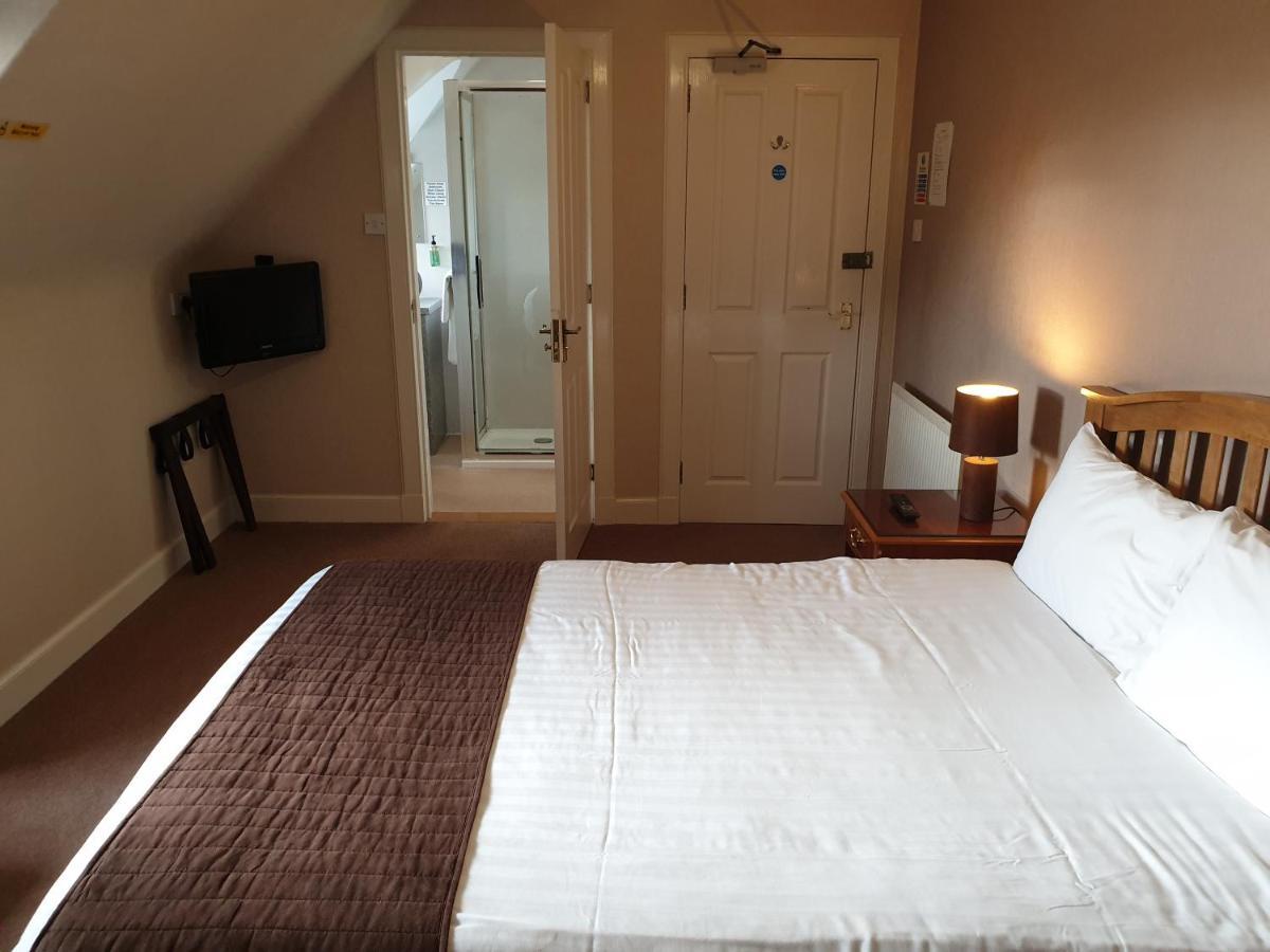 Commercial Hotel Alness Exterior foto
